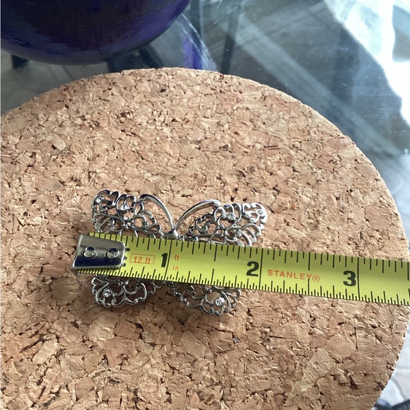 Vintage Liz Claiborne 2” Filigree and Rhinestone Silver Tone Brooch - Picture 5 of 6